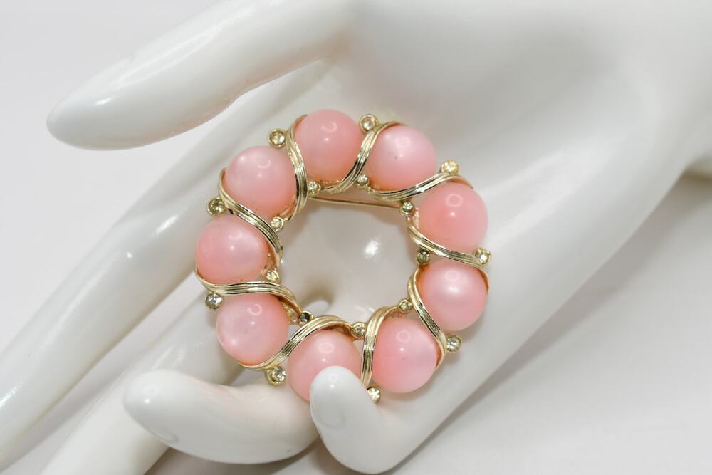 Vintage Pink Moonglow Lucite Wreath Brooch Rhinestone Accents Gold Tone